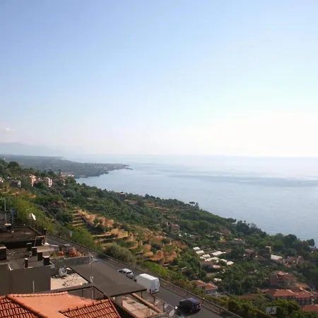 Appartamento Il Balcone Di Galatea